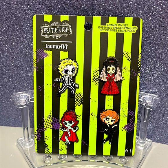 Loungefly Beetlejuice Tarot Cards Pin Set - Picture 2 of 3
